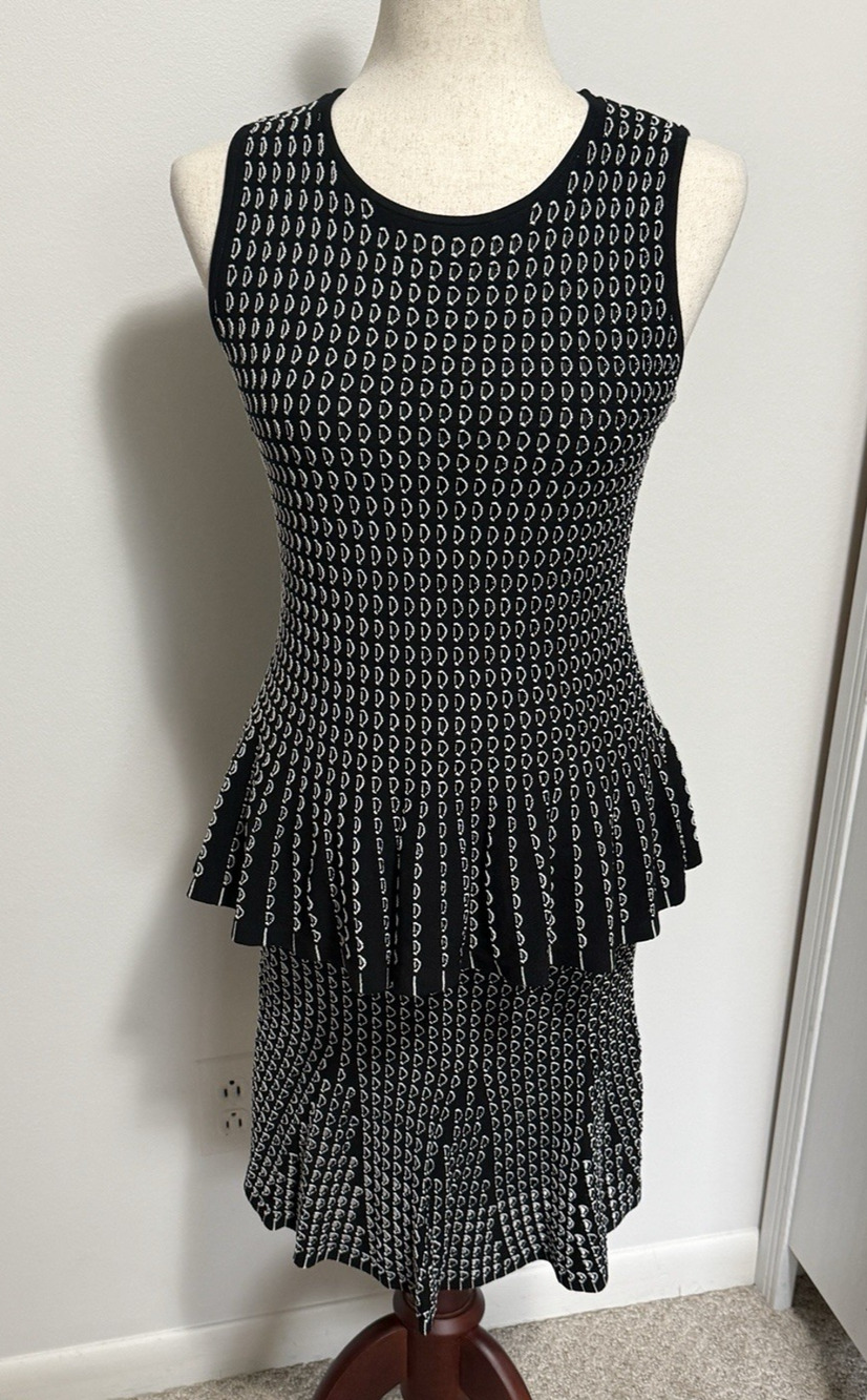 Ann Taylor XS/S Knit 2 Piece Matching Set Peplum Top Midi Skirt Black White